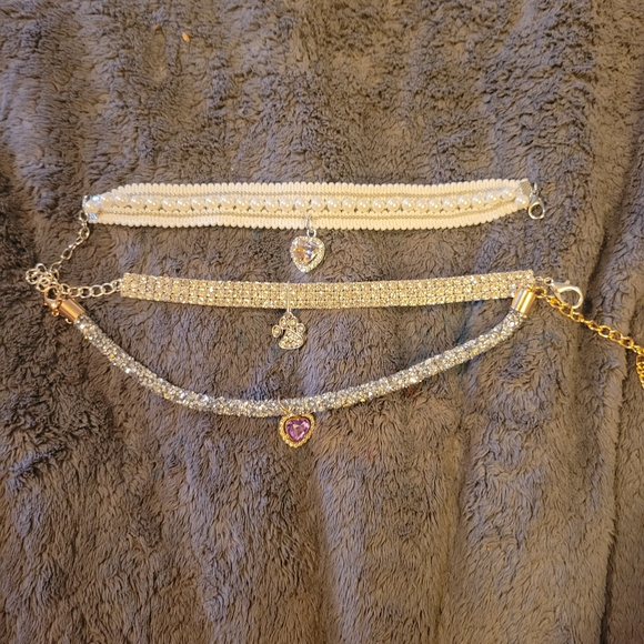 Other - Elegant White & Silver Sparkle Pet Necklace Set with Heart Charms